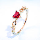 Anel Feminino em Zircônias - CrystalHeart